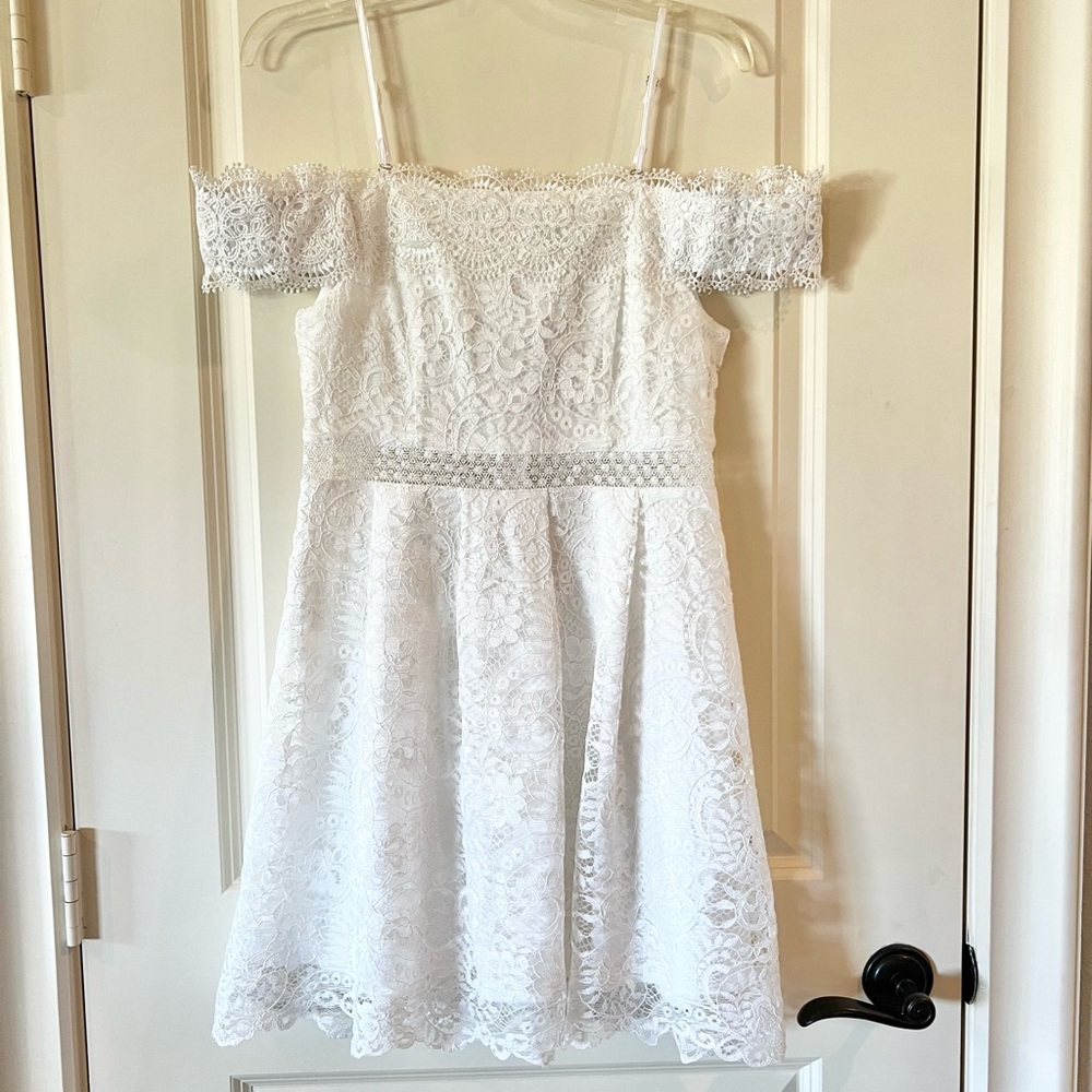 NWT Francesca’s White Lace Off The Shoulder Fit and Flare Mini Dress Medium